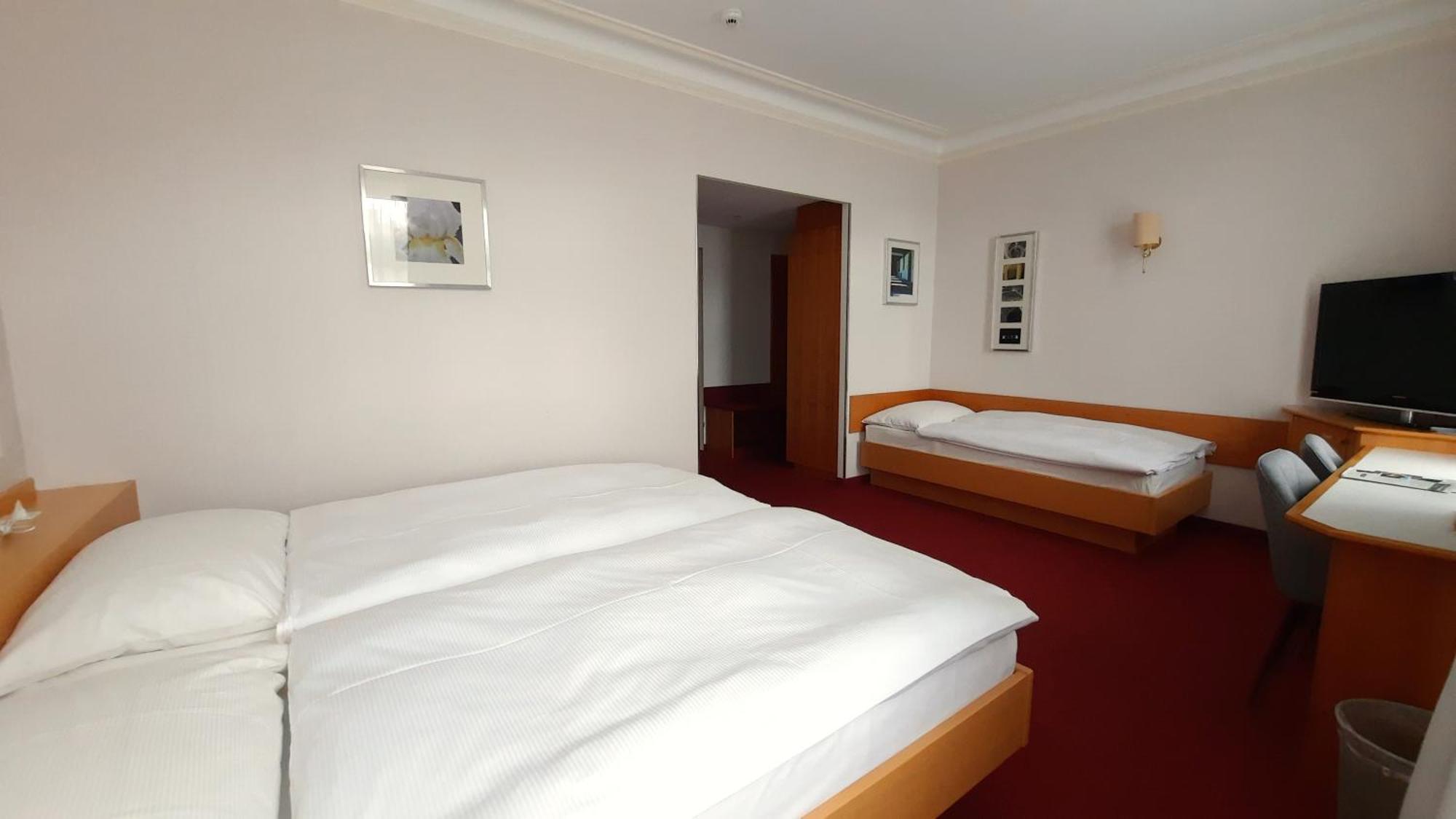 Hotel Promenade Шафхаузен Екстериор снимка